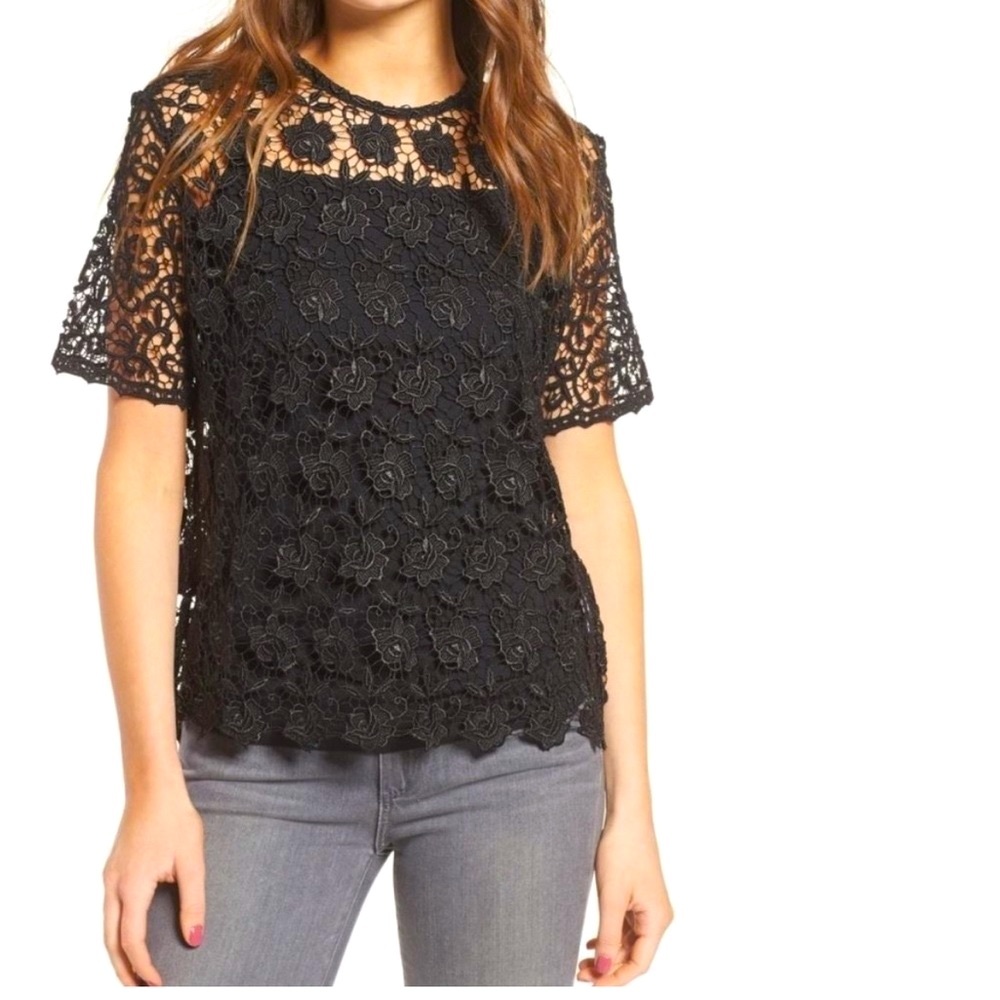 NWT Sincerely Jules Black Sheer Floral Lace Short Sleeve Blouse Sz M